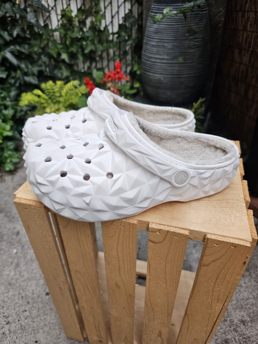 CROCS White Quilted Faux-Fur Clog Mules